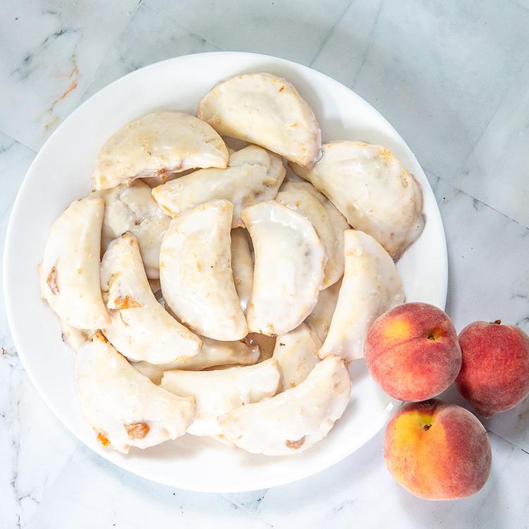 Mommy & Me: Mini Peach Pies